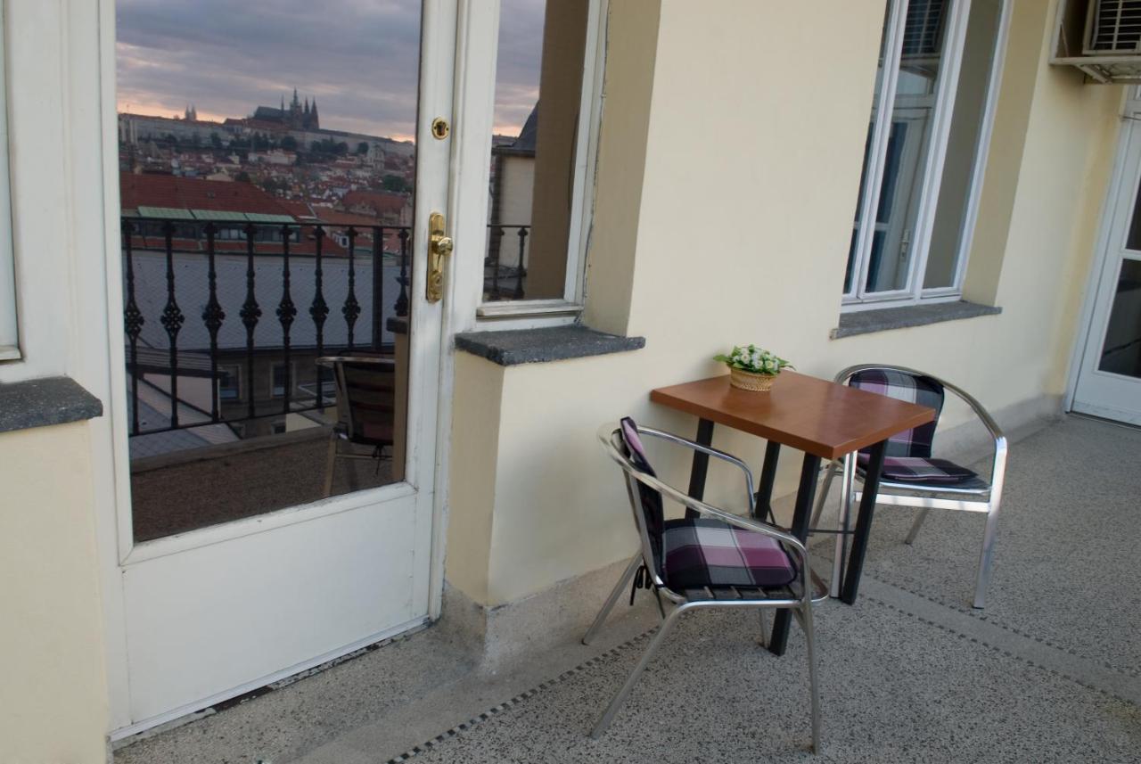 Apartman Kaiser Praga Cameră foto