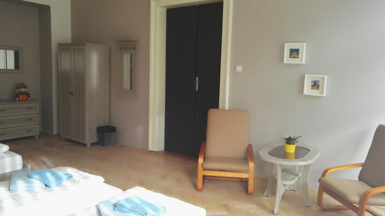 Apartman Kaiser Praga Exterior foto